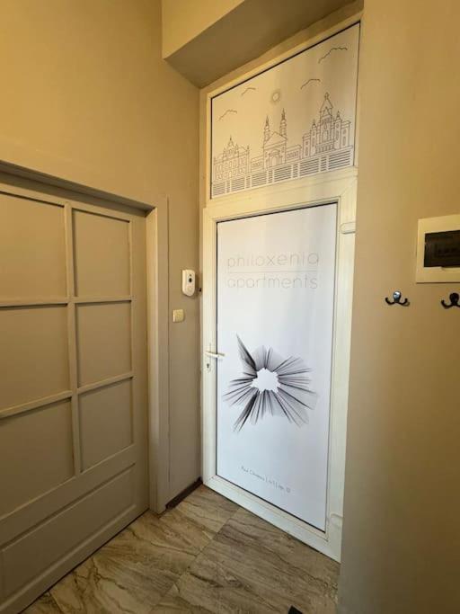Appartamento Cozy & Charming Apt. Downtown Timisoara Esterno foto